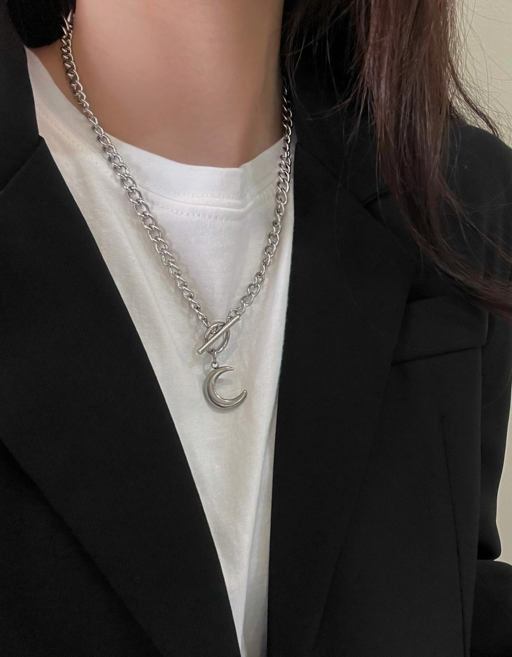 Siver Moon Pendant Chain Necklace | Bangchan - Stray Kids