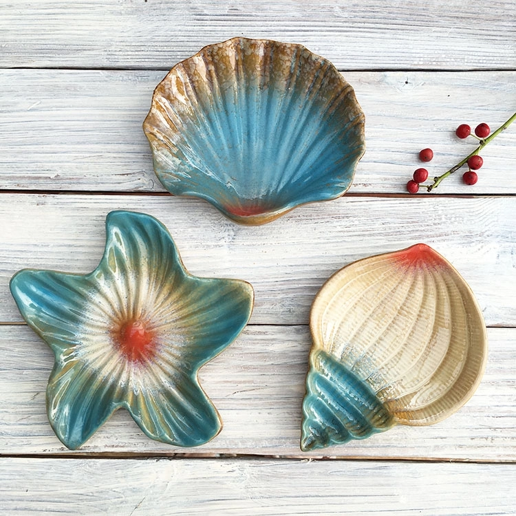 Ceramic Sea Shell-Shaped Dish | The Other Aesthetic