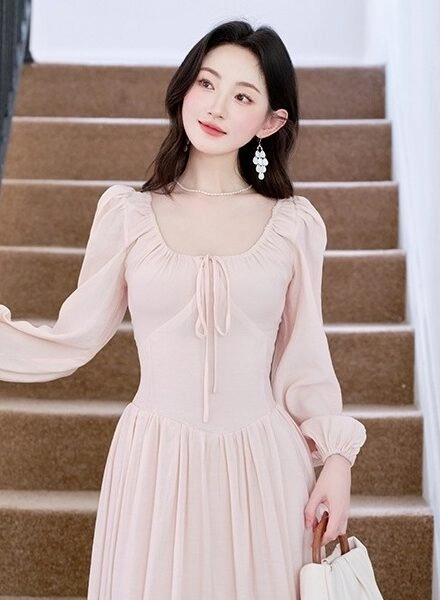 Pink Long Sleeve Square Neck Dress | The Other Aesthetic